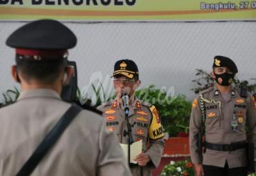 Sertijab Dirpolairud dan Kapolres Benteng