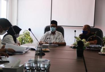 Pembahasan terkait Pengalihan Aset Pemprov Bengkulu ke IAIN Bengkulu, di Ruang Rapat Tata Usaha dan Perdata Kantor Pengacara Negara Kejaksaan Tinggi Bengkulu, Rabu (07/10). 