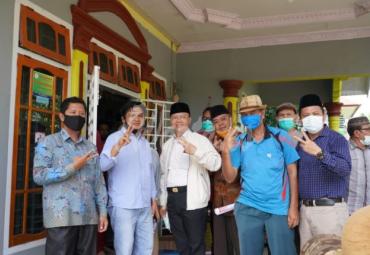 Rohidin saat pertemuan kampanye dialogis di beberapa desa di Mukomuko, Rabu (7/10/2020)