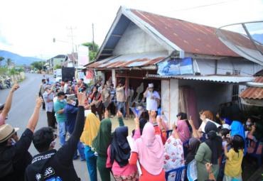 Helmi saat kampanye di Lebong