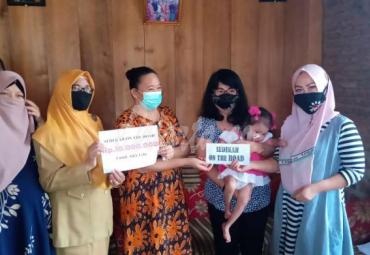 Komunitas SOR Salurkan Bantuan pada Penderita Gizi Buruk di Seluma