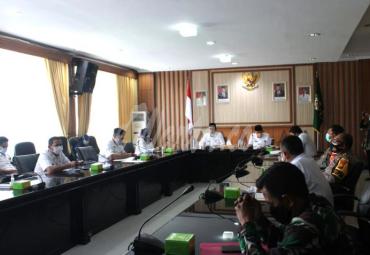 Rapat Finalisasi Terkait Rencana Kerja Penyelenggaraan Peringatan HUT Provinsi Bengkulu, Rabu (11/11) di Ruang Rafflesia Kantor Gubernur.