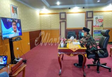 Gotri Suyanto mengikuti sosialisasi secara virtual terkait pembelajaran tatap muka 