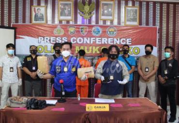 Polres Mukomuko Berhasil Ungkap Kasus Peredaran Narkoba Jenis Ganja