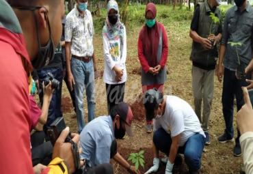Pemulung Tanam Porang di Balai "Pangudi Luhur" Bekasi