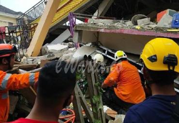 Prof NA, Kapolda dan Pangdam Pantau Kondisi Majene Pasca Gempa