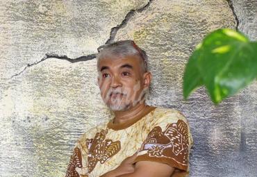 Guru Seni Rupa Listyo Sigit, Drs. Suhardi 