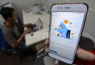 Aplikasi pendukung program kartu Prakerja.Program Kartu Kerja Prakerja Gelombang 12 akhirnya dibuka mulai 2021. - (antarafoto)