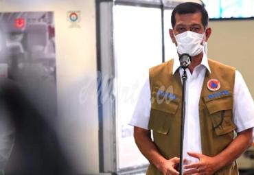 Ketua Satgas Penanganan Covid-19, Doni Monardo, dalam keterangannya bersama Menteri Agama di Bandara Soekarno-Hatta, Tangerang, Selasa (12/01/2021).