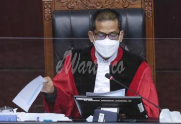 Pembacaan putusan Perselisihan Hasil Pemilihan Gubernur Bengkulu (PHP Gubernur Bengkulu) pada Selasa (16/2/2021) di Ruang Sidang Pleno MK. 
