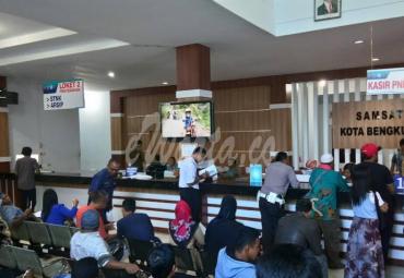 Antrean pembayaran pajak