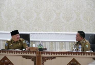 Rohidin Terima Kunjungan Bupati Seluma, Bahas Tapal Batas hingga Pembangunan Pelabuhan