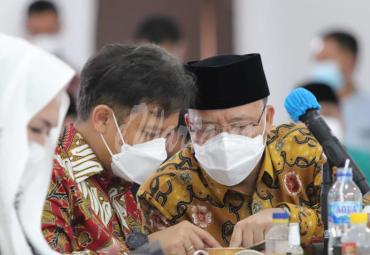 Gubernur Rohidin Paparkan Kondisi RSKJ Soeprapto ke Menkes Budi 