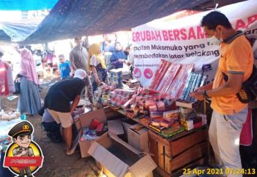 Polisi Sita Ribuan Petasan di Mukomuko