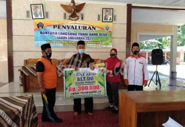 Penyaluran BLT-DD Tahap Pertama Tahun 2021 Desa Tambakrejo Berjalan Lancar