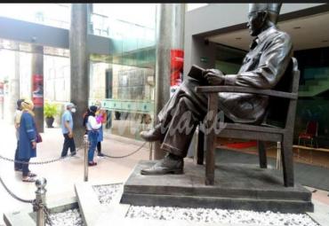  Jelang Lebaran, Wisata Ziarah Makam Bung Karno Blitar Dibuka