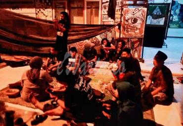 Hari Kedua Pameran Lukisan Karya Hartono Masih Jadi Lirikan Warga Kendal