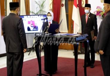 Bupati Blitar Lantik Sekda Baru, Fokus Penanganan Kesehatan dan Kesejahteraan Rakyat