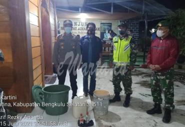 Polsek Kota Manna dan Koramil Razia Warung Tuak